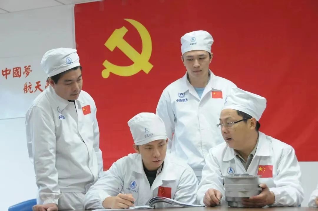 大国工匠王曙群