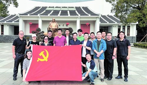 助力海外汽车出口 比亚迪加速全球市场布局 8艘滚装船中已有7艘投入运营 (海外汽车平台)