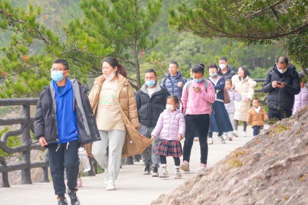 中国游客可在日本直接扫码消费 PayPay与微信支付达成合作 (中国游客可在泰国办泰国银行卡?)